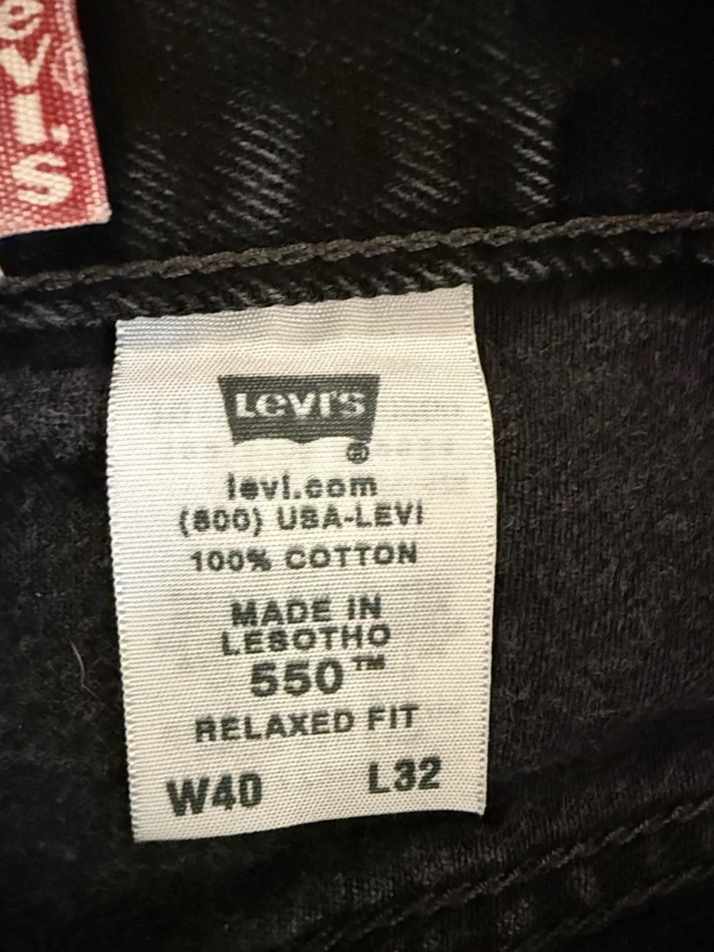 Vintage 2006 Levi’s 550 Relaxed Fit Black Jeans 40x32 Fits 36x30 Y2K Dad Denim